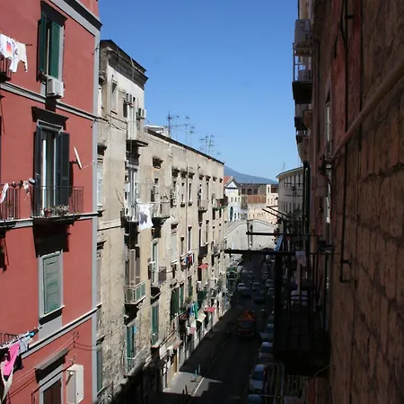 Bella Mbriana Νάπολη